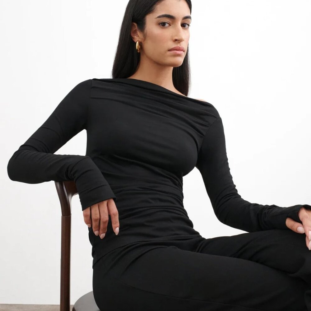 Marcella black Cooper top large nwt - Picture 5 of 12